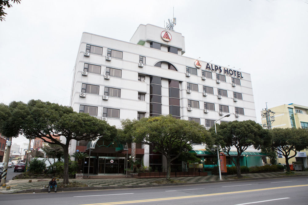 Alps Hotel Τζέτζου Εξωτερικό φωτογραφία