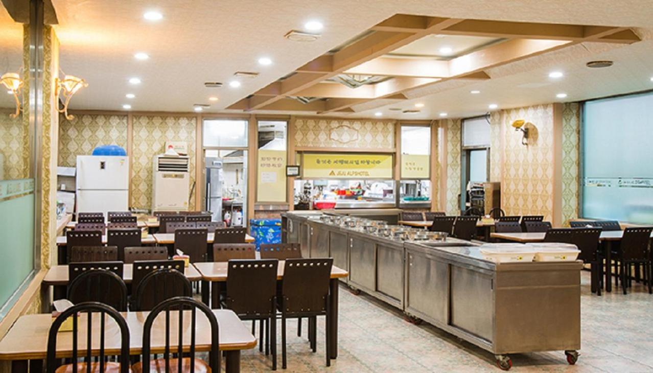 Alps Hotel Τζέτζου Εξωτερικό φωτογραφία